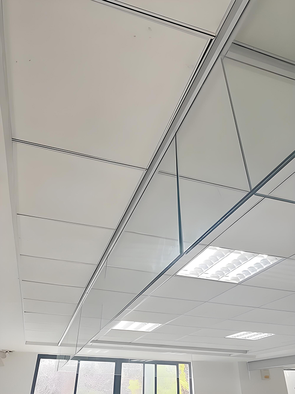 塔城玻璃塔城挡烟垂壁