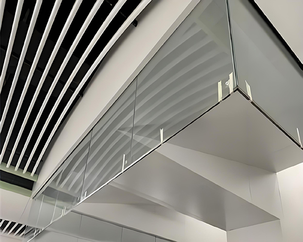 塔城玻璃塔城挡烟垂壁