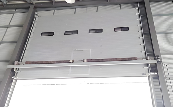 塔城工业滑升门