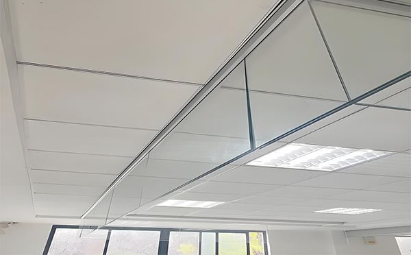 塔城玻璃挡烟垂壁