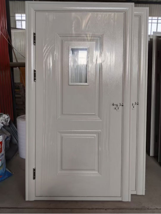 塔城学校教室门