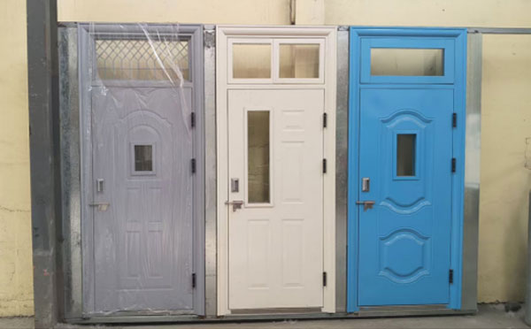 塔城学校教室门