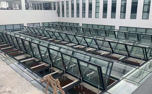 百安科技有限公司近期塔城排烟窗项目案例分享